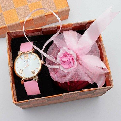 Подарочный набор (часы, лепестки цветов, коробка), 1 шт.