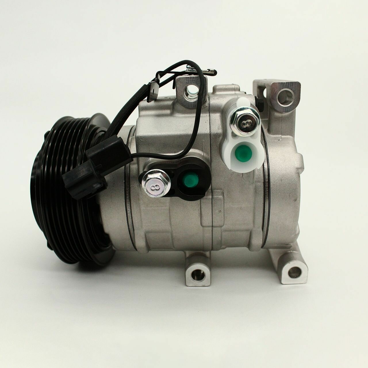 фото Компрессор кондиционера Hyundai Solaris Kia Rio