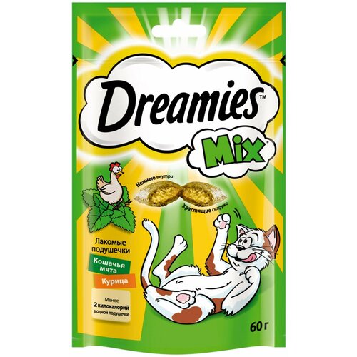 Лакомство для кошек DREAMIES Подушечки с мятой и курицей, 60 г - 10 шт.