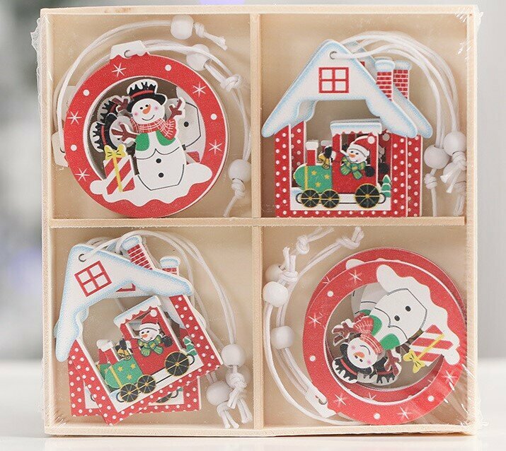 фото Набор новогодних деревянных елочных игрушек