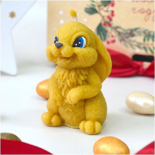 Свеча из воска 