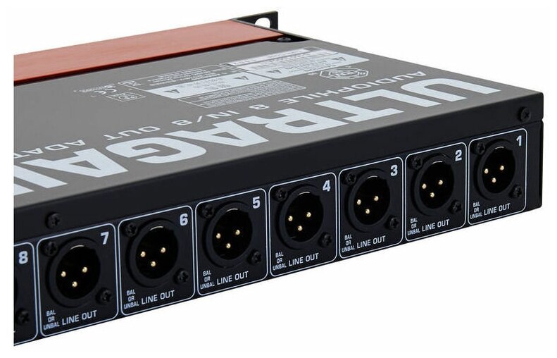 ЦАП-АЦП конвертер Behringer ADA 8200 Ultragain Digital — фото 3