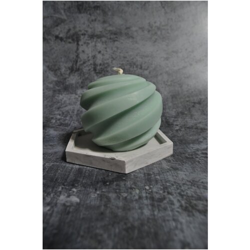 Свеча зеленая пружина спираль шар ручная работа из воска