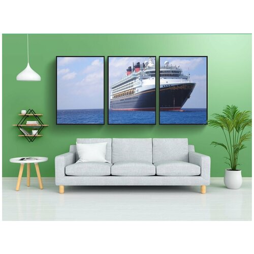 фото Набор модулных постеров для интерьера "судно, дисней, праздничный день" 60x90 см. в тубусе, без рамки lotsprints