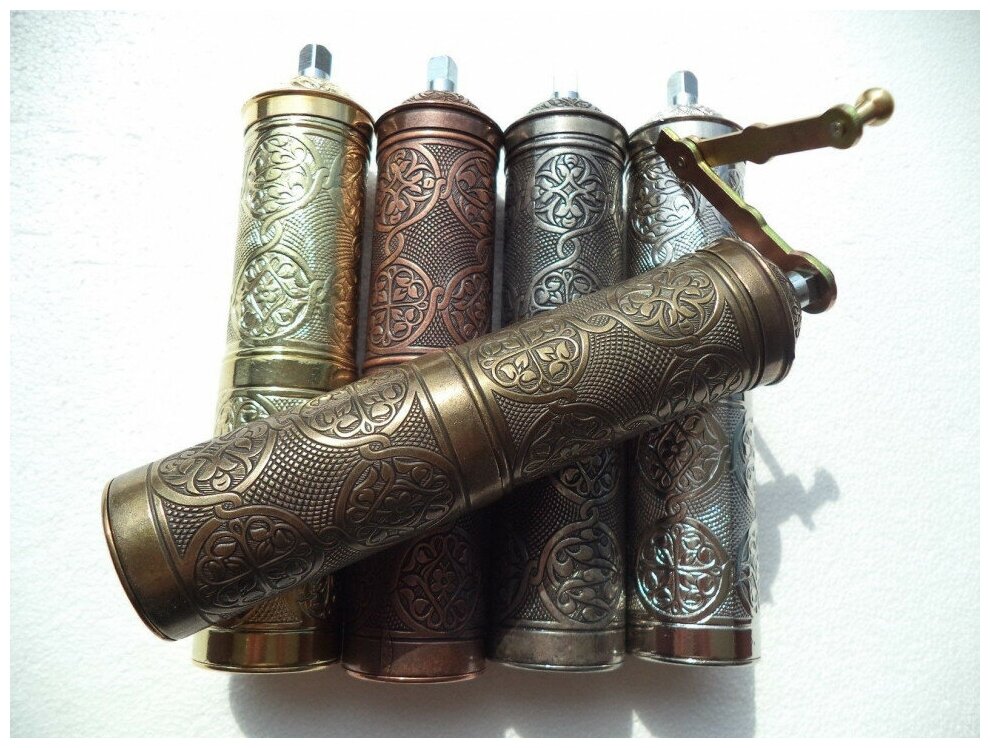 фото Кофемолка цилиндрическая Состаренное серебро