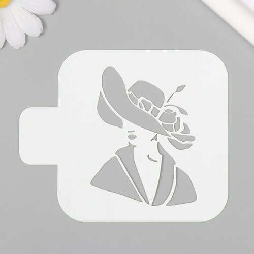 SUI Трафарет Дама в шляпе9х9 см 323₽