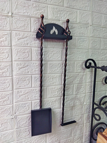 Изображение товара Кочерга и совок на подвесе, античная медь