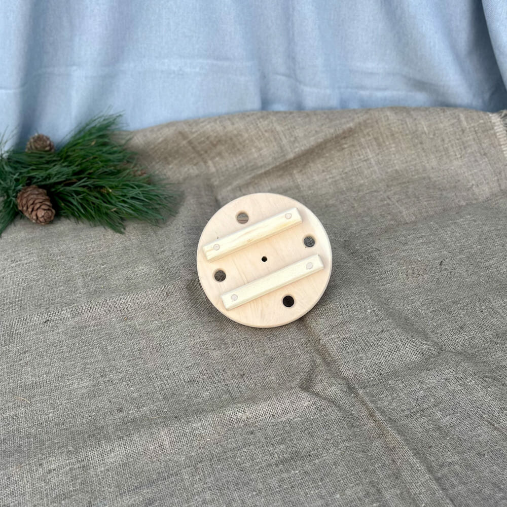 Гнет диаметр 16 см, из дерева кедр, для засолки и квашенья