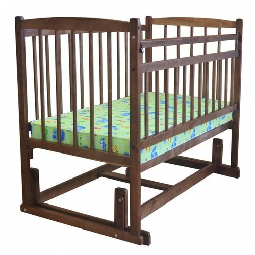 Детская кроватка Массив Беби-4 маятник поперечный без ящика Орех