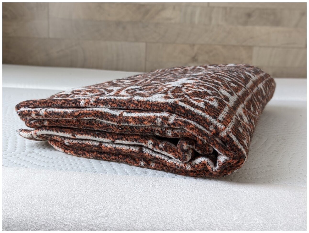 Одеяло байковое 140х200 коричневое жаккард - фотография № 3