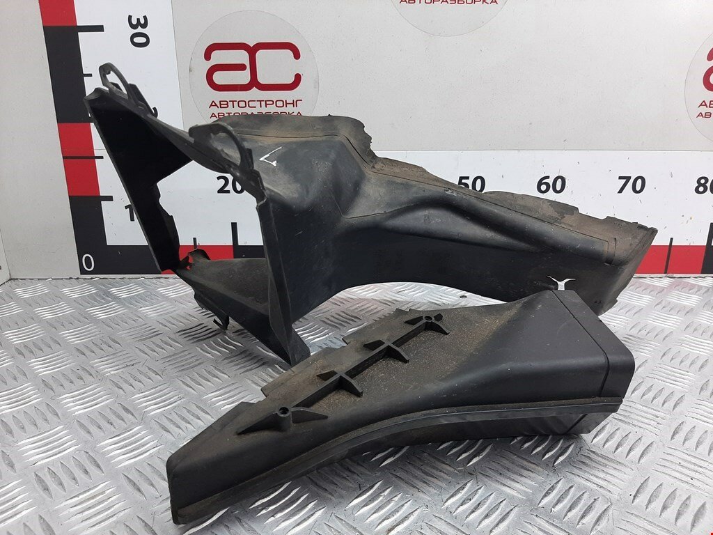 Воздуховод (наружный) Audi A6 C6 4F0145333B арт. 1546540