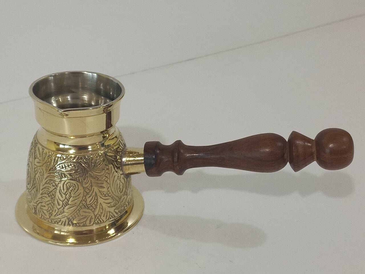 Турка Embosed, латунь 9 см