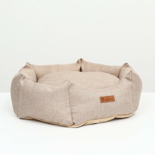 Лежанка шестиугольная 52 х 50 х 15 см рогожка 2315₽