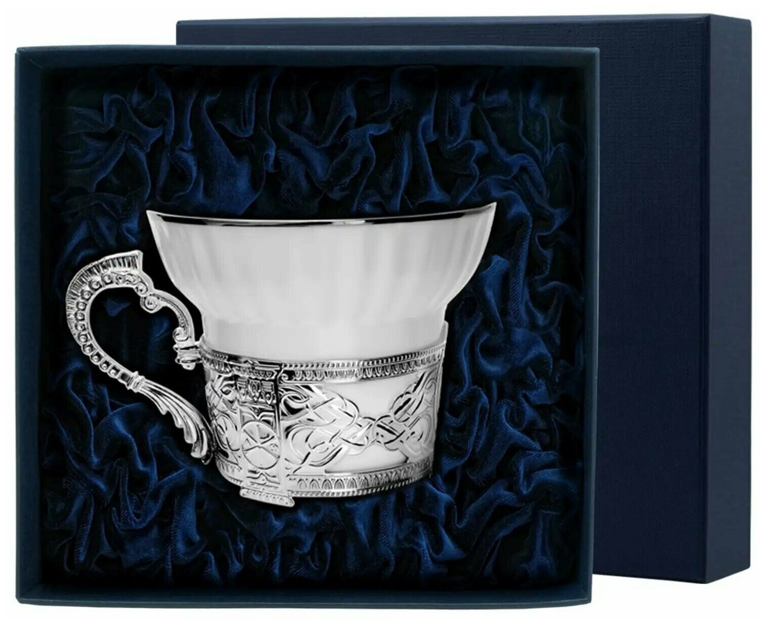 Чашка чайная АргентА "Константин Великий" серебро с футляром