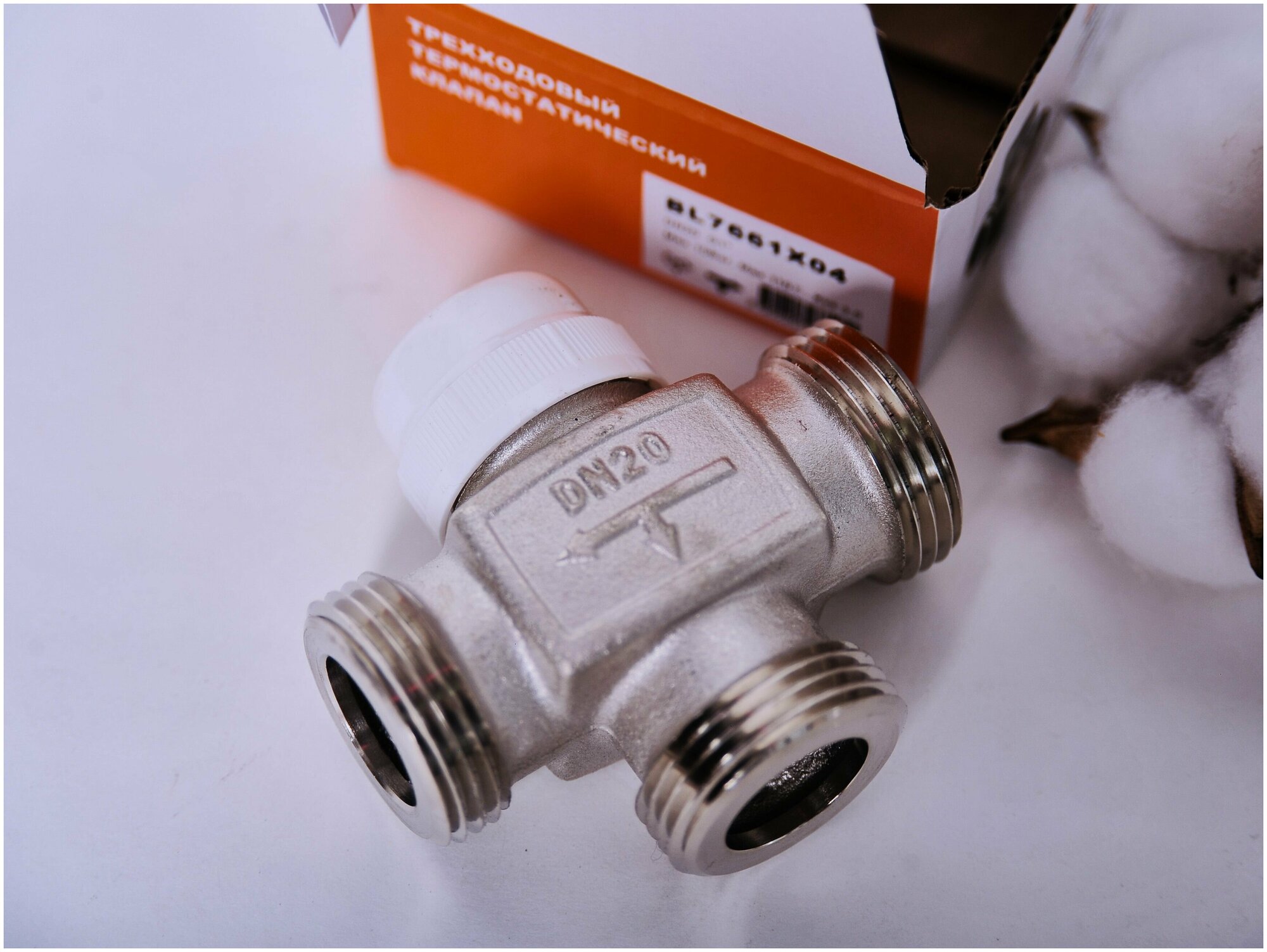 Трехходовойесительный клапан термостатический Tim BL7661X04 муфтовый (НР) Ду 25 (1")