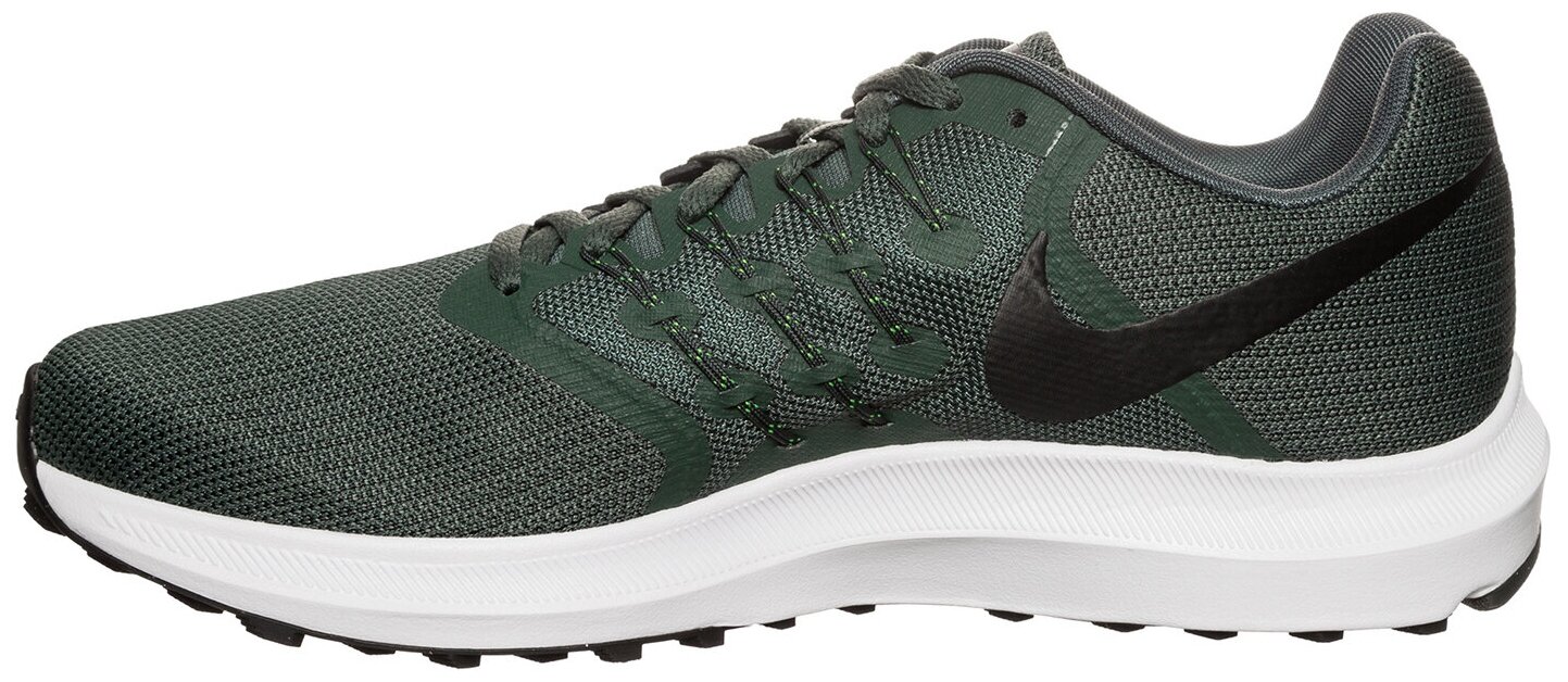 nike revolution 4 green black