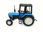 Трактор МТЗ-82 пластик 2х цветный(голубой-черный) 1:43 160049