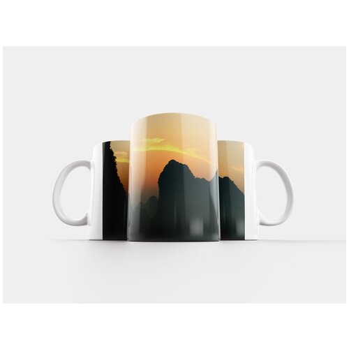 фото Кружка "горы, силуэт, восход солнца" 320 мл lotsprints