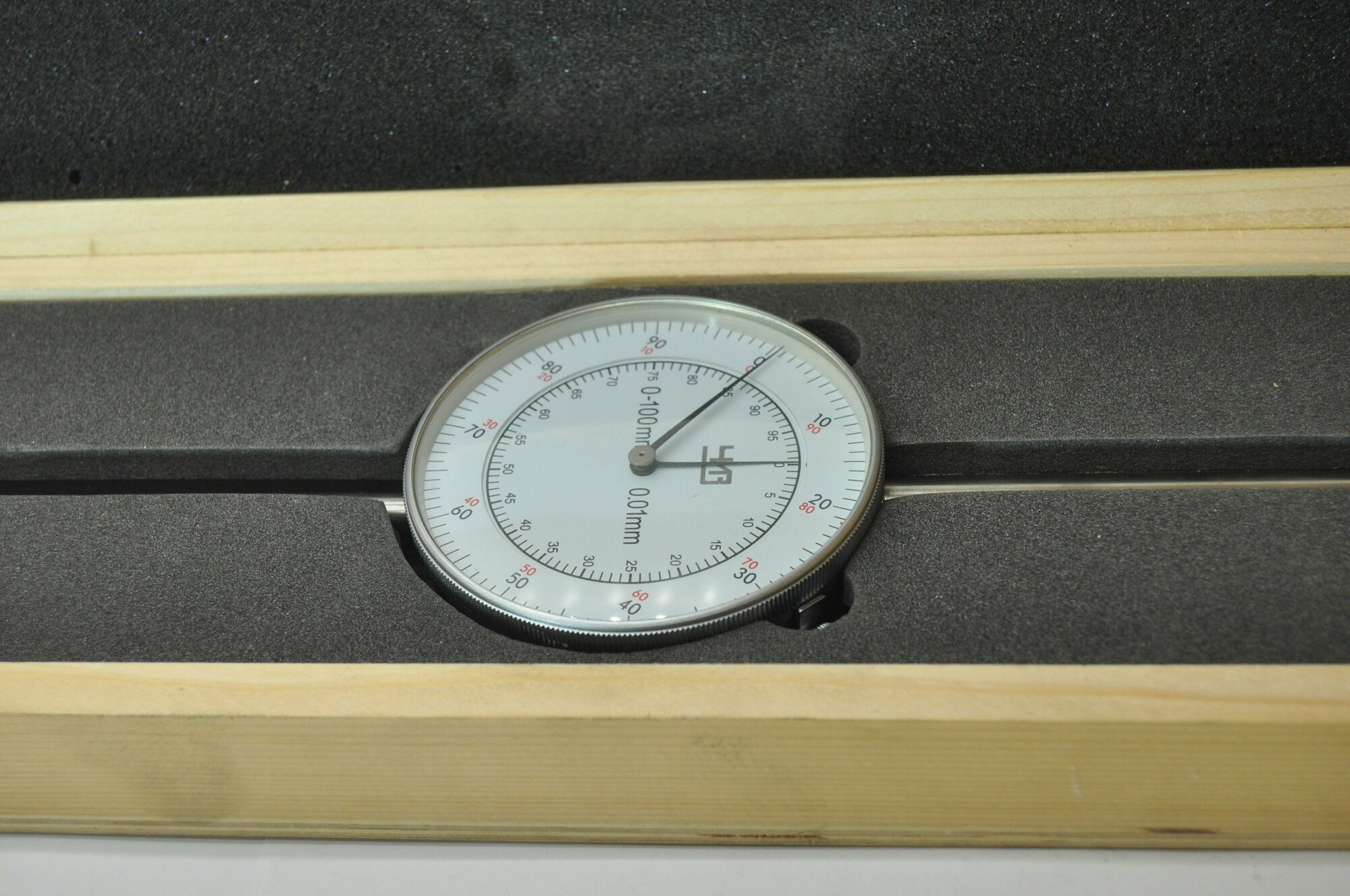 Индикатор часового типа ИЧ 0-100мм ЧИЗ - фотография № 3