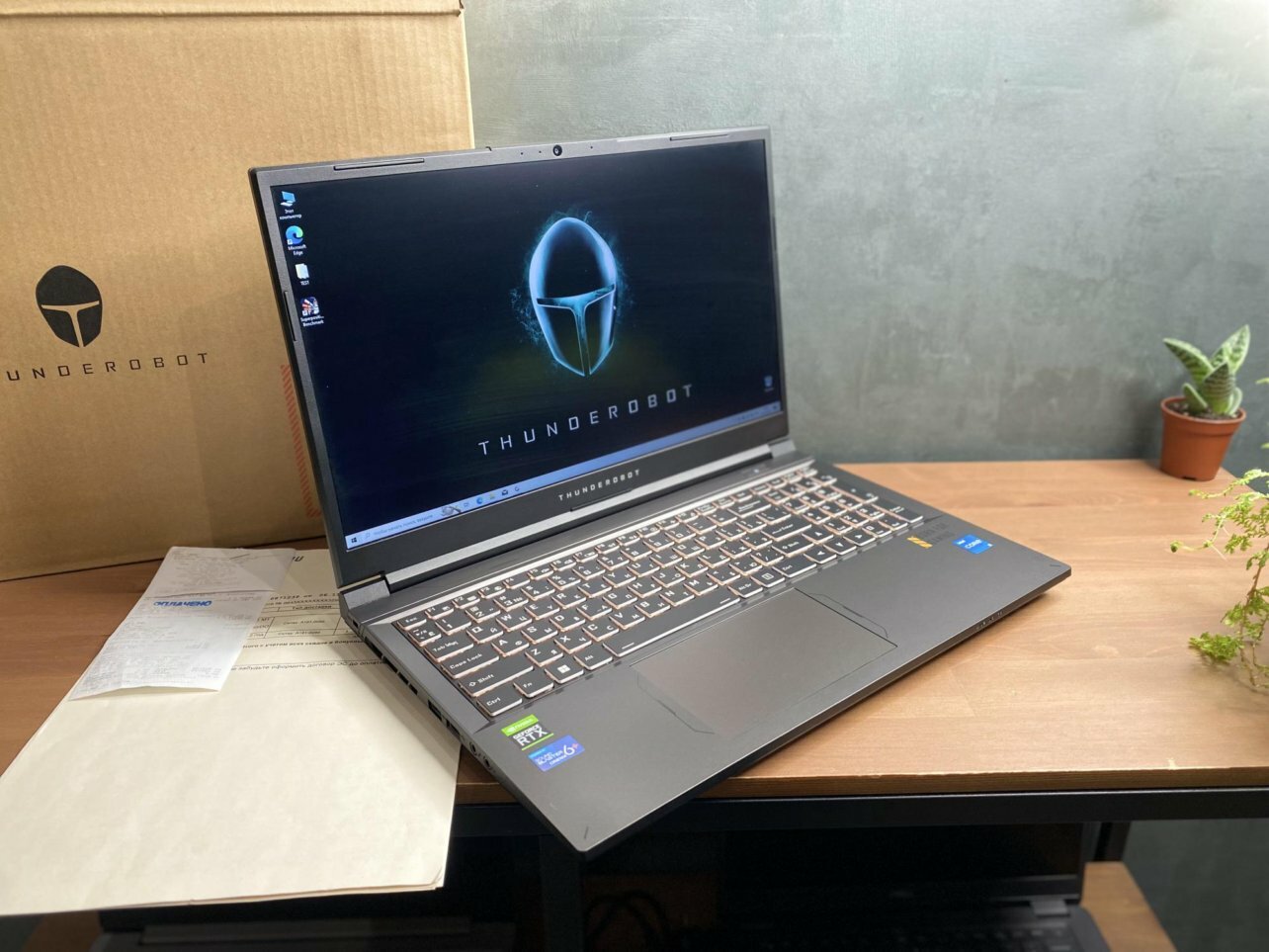 Ноутбук ThundeRobot 911 MT Pro D 15,6"IPS144Hz/RTX3060/i5-12450H/512/16