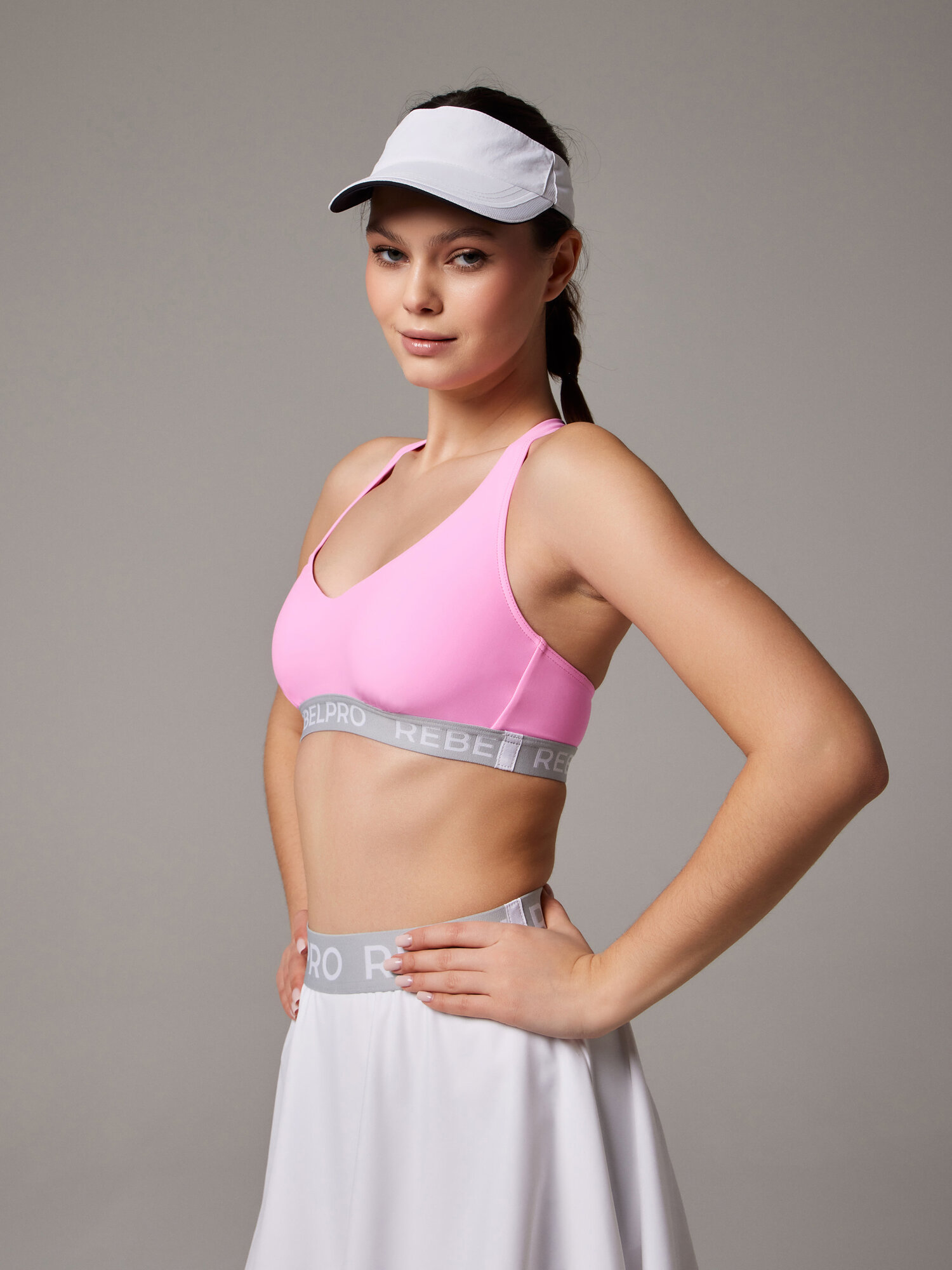 Топ спортивный REBELPRO Win play, тренд 2025