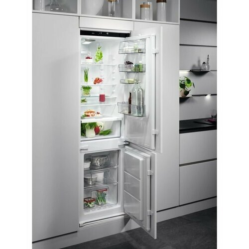 Встраиваемый Холодильник-морозильник AEG SCE818E8TS