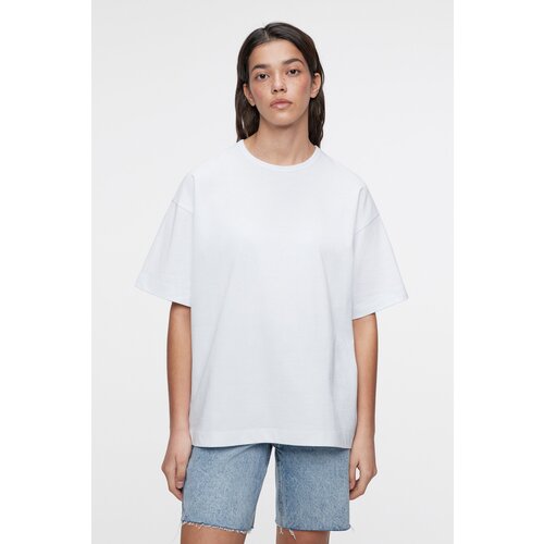 фото Футболка oversize хлопковая однотонная befree 2321663450-1-m белый размер m