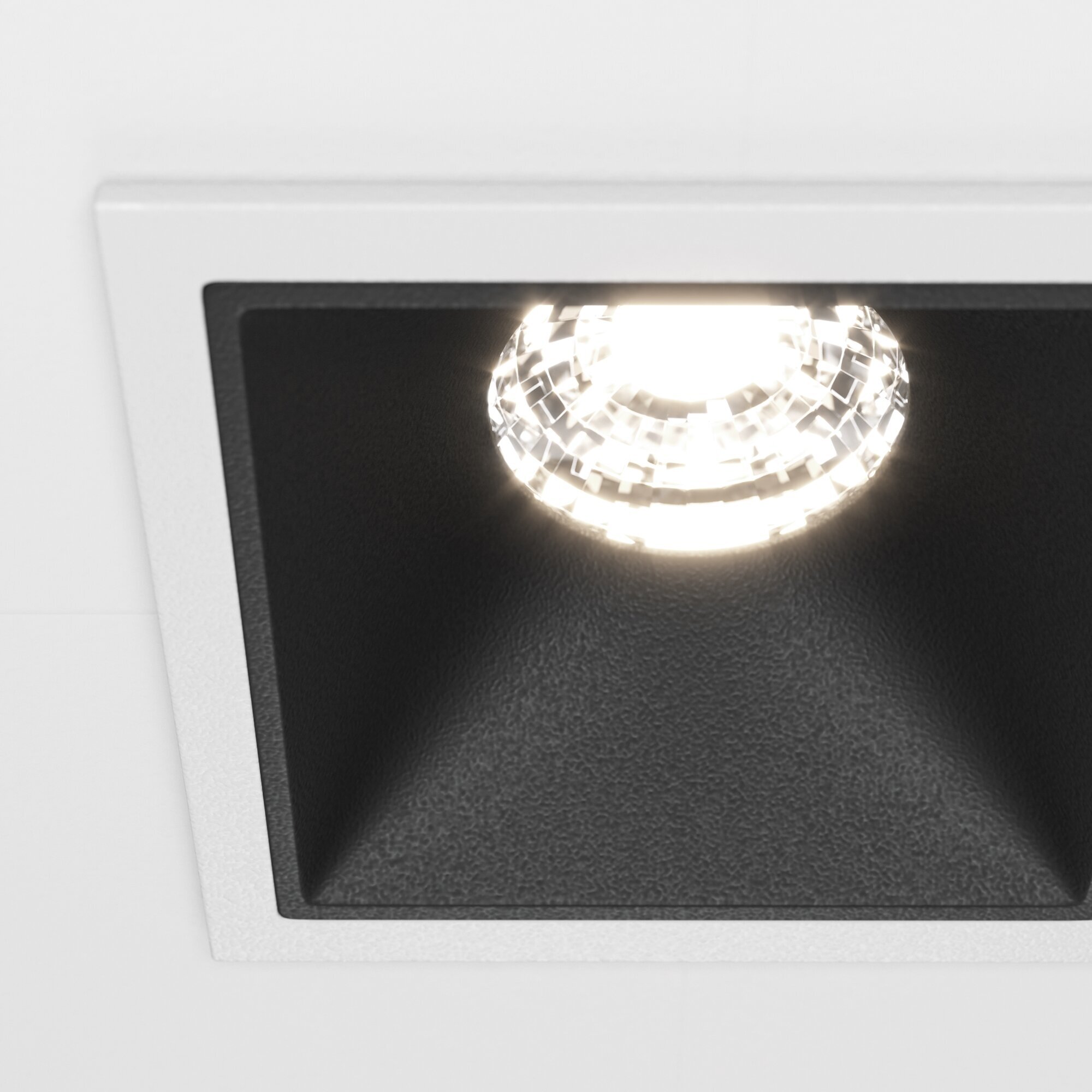 Встраиваемый светильник Maytoni Technical Alfa LED DL043-01-10W4K-D-SQ-WB - фотография № 3