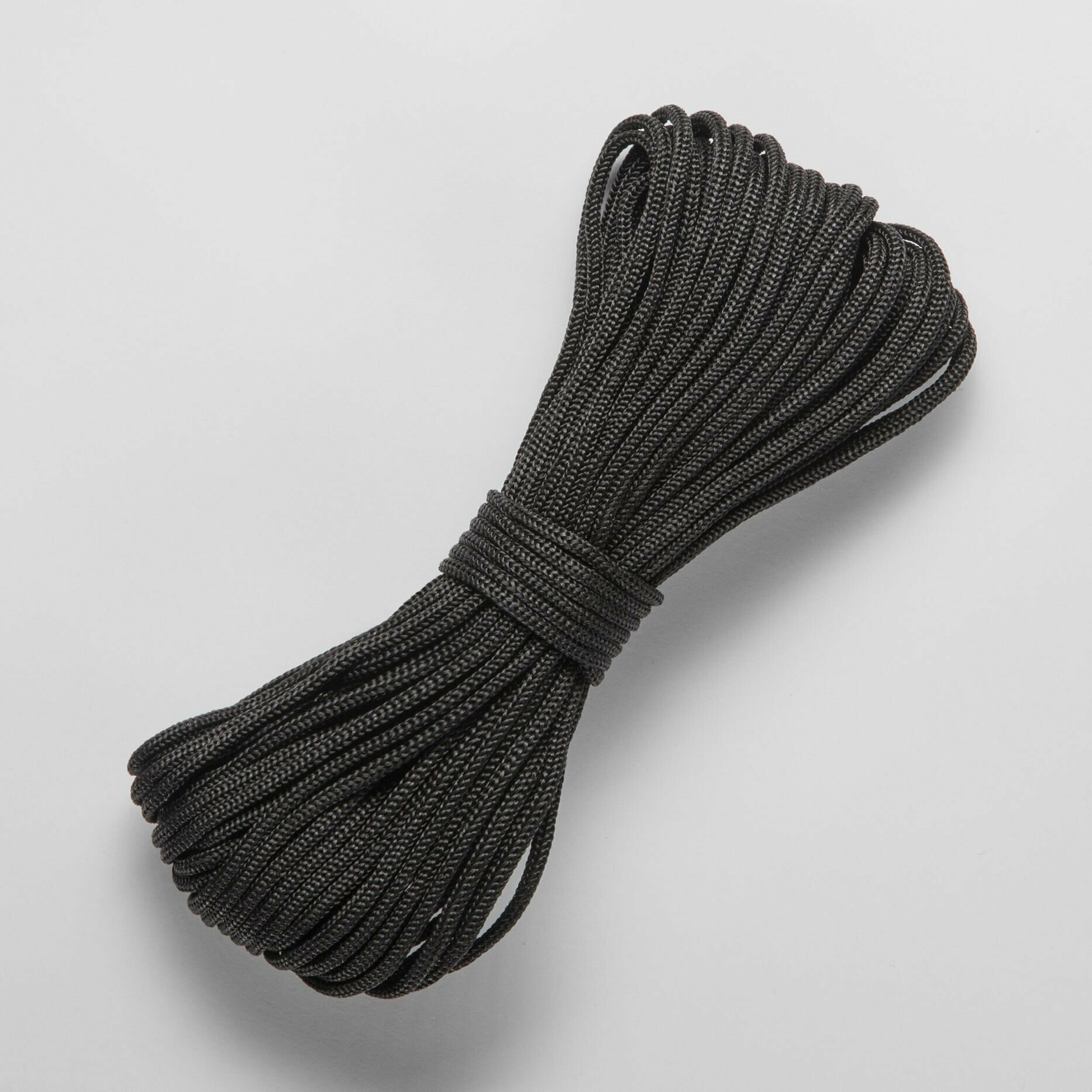 Шнур/веревка 4мм, 100 м, для рукоделия, вязания, бельевая, полипропиленовая, цвет черный (уголь) - фотография № 2