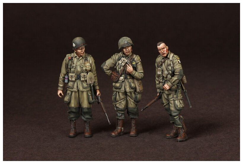 3620SOGA U.S. Army Airborne officers. 1944.