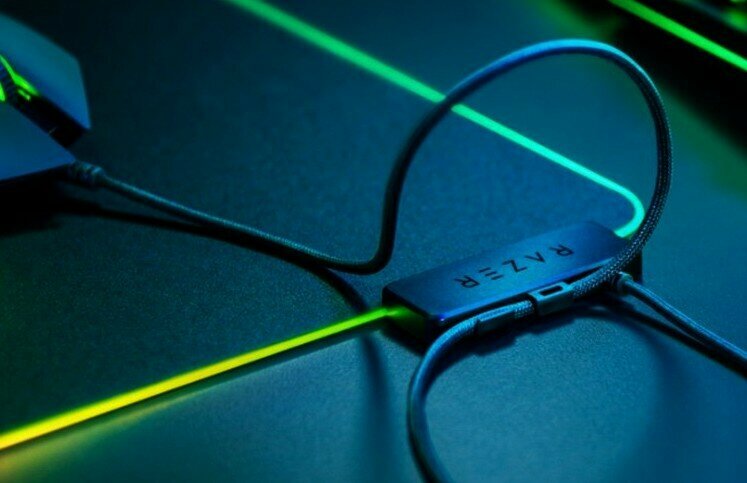 Коврик Razer Firefly V2