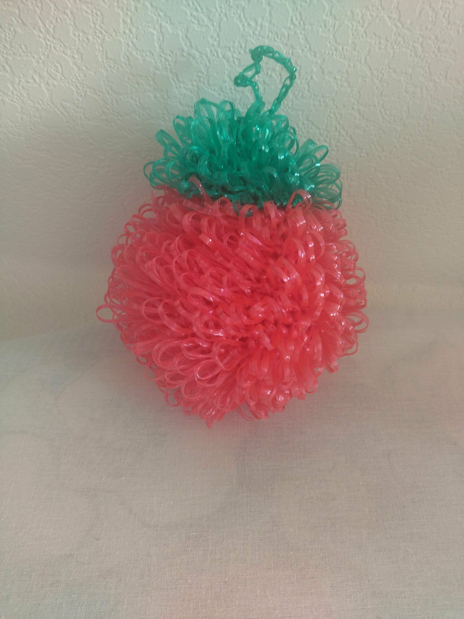 Мочалка вязанная средней жесткости для тела ванны и душа для скрабирования и антицеллюлитного массажа ручная работа