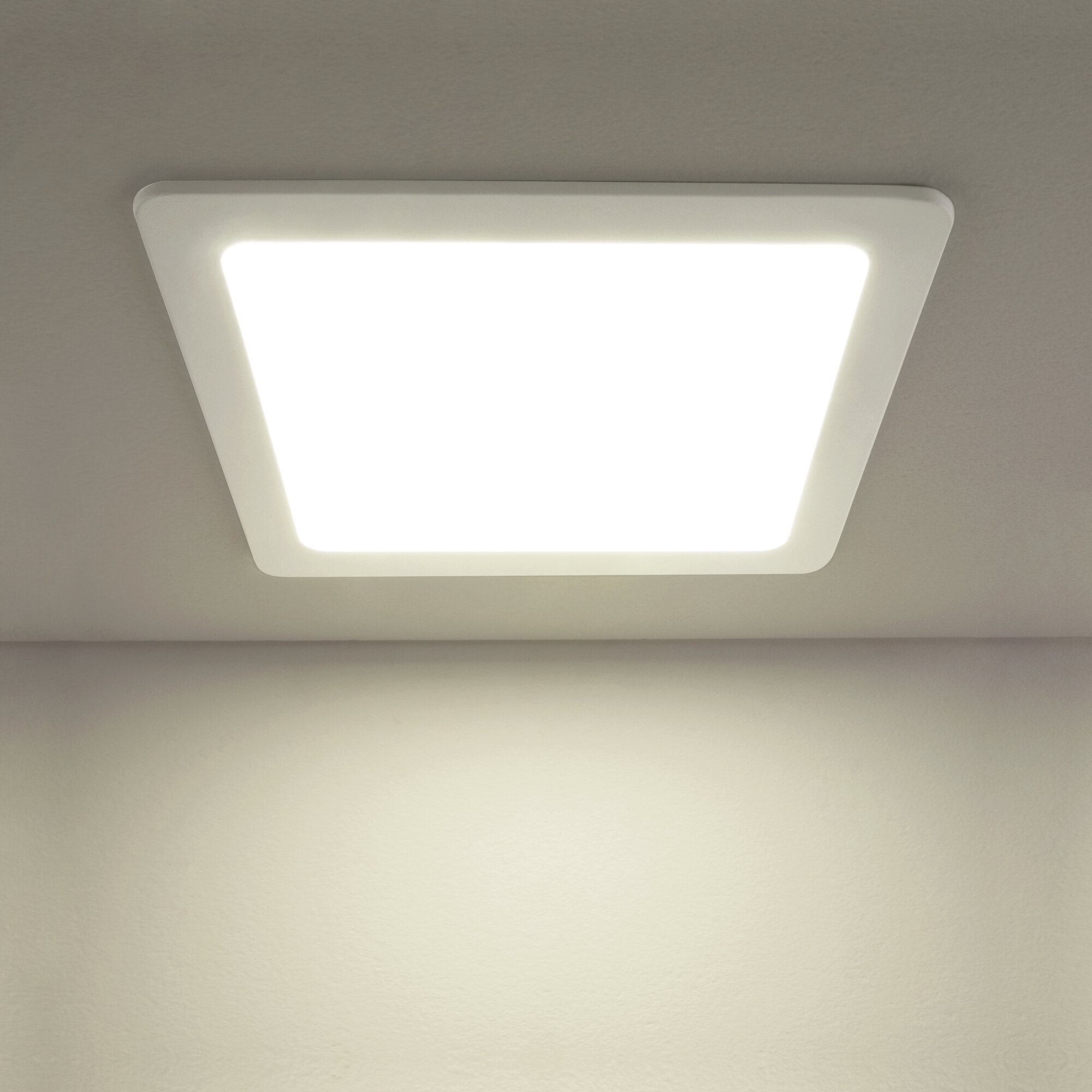 Встраиваемый светильник LED LUXEL квадратный 12w, 4000K, IP20 - фотография № 2