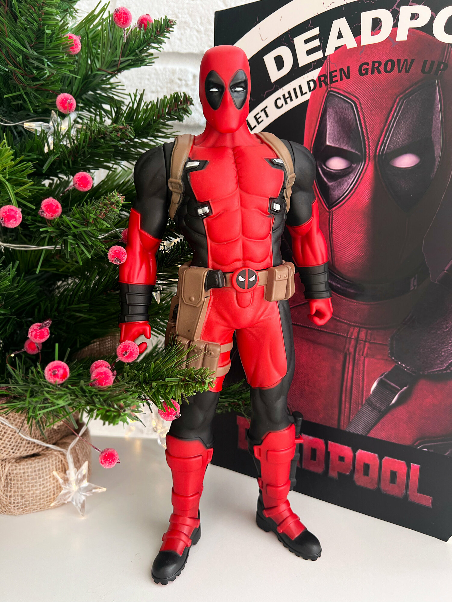 Фигурка супергерой Marvel - Дедпул (Deadpool), коллекционная игрушка для детей и взрослых, 33 см.