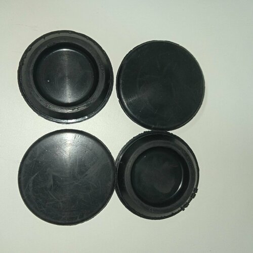 Заглушка отверстий на брызговик крыла арт. 2108-8403276 для ВАЗ, LADA Granta, LADA Kalina (в комплекте 4 шт.)