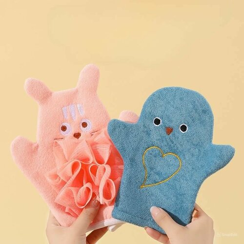 Мочалка губка детская для купания Котенок с помпоном варежка розовый