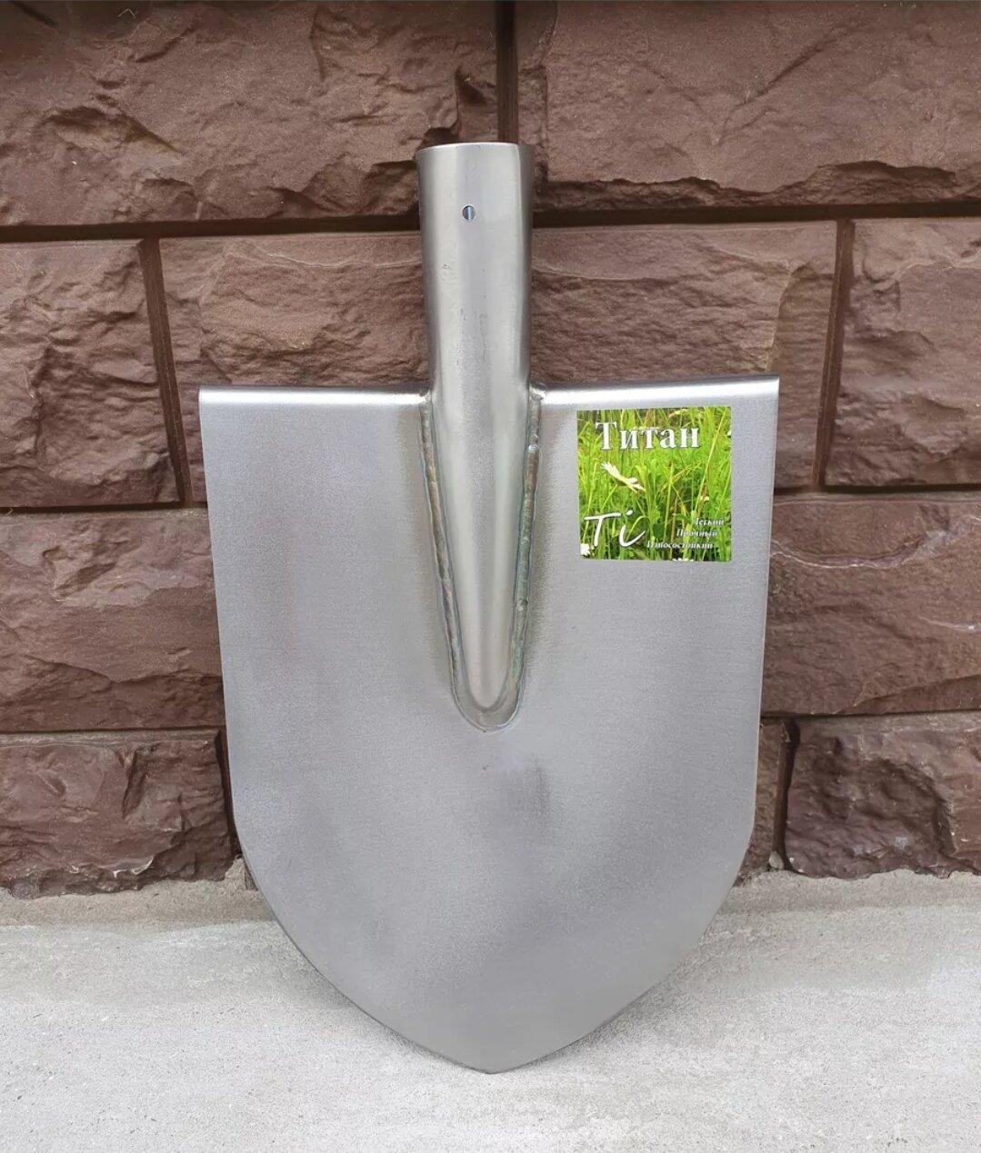 фото Титановая лопата большая 255х200х1.8мм
