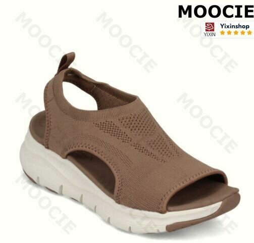 Босоножки MOOCIE