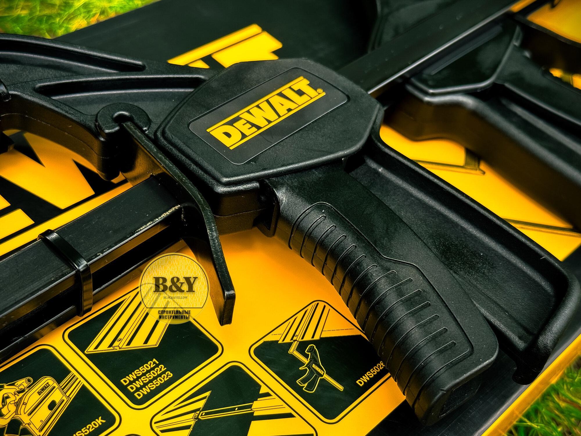 Струбцины DEWALT DWS5026 для направляющих шин — фото 1