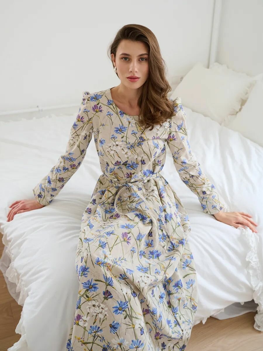 Платье Осень-зима 2025