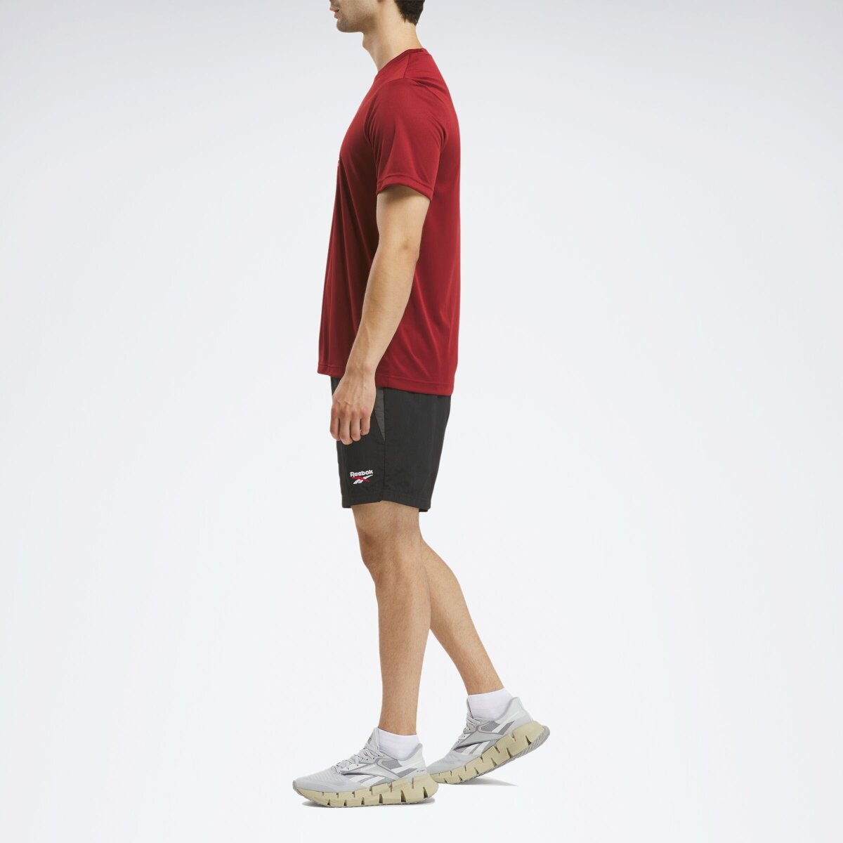 Футболка Reebok No Matter The Dist Gfx, размер XL INT, бордовый — фото 1