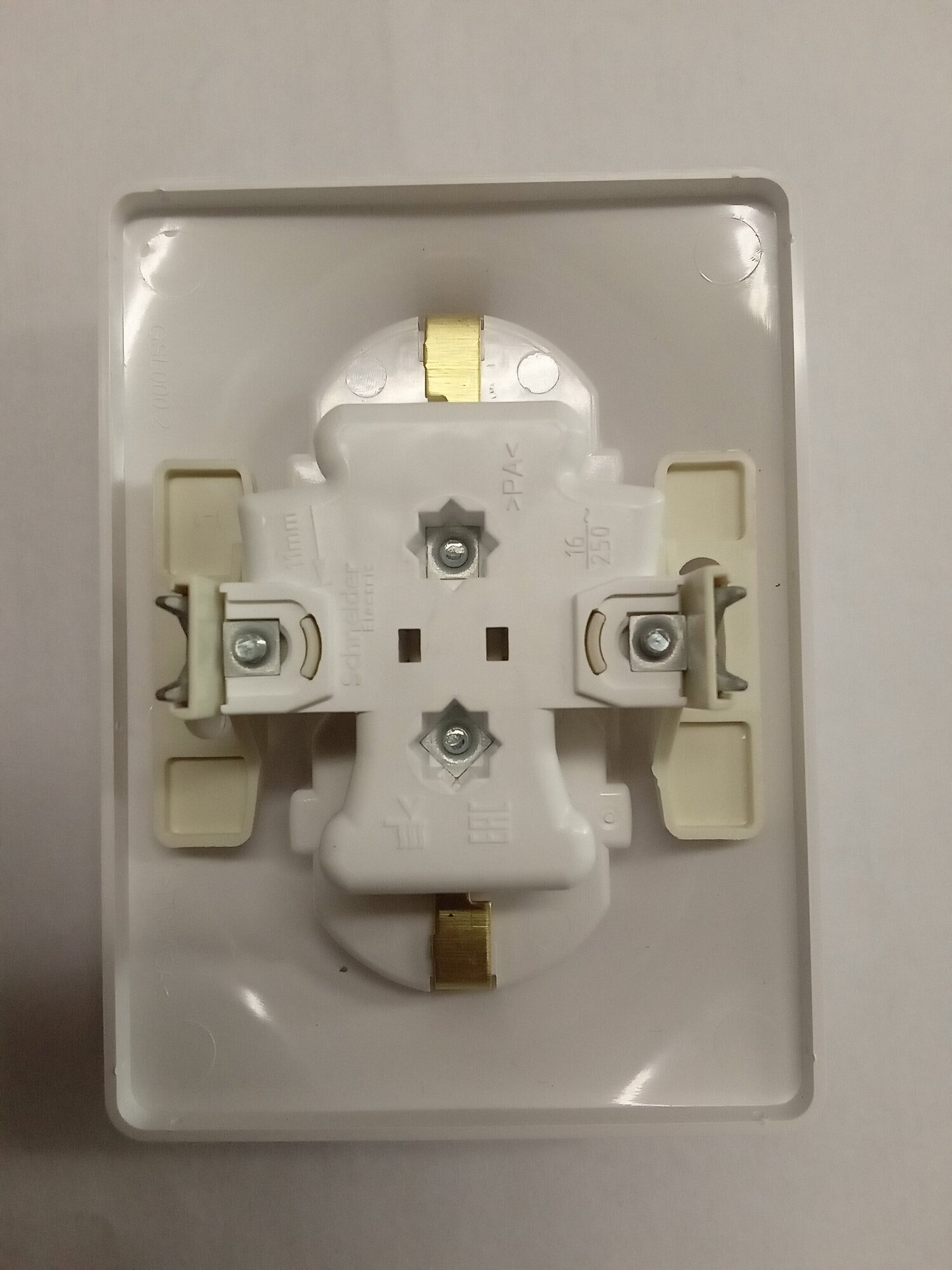 Розетка Schneider Electric - фото №19