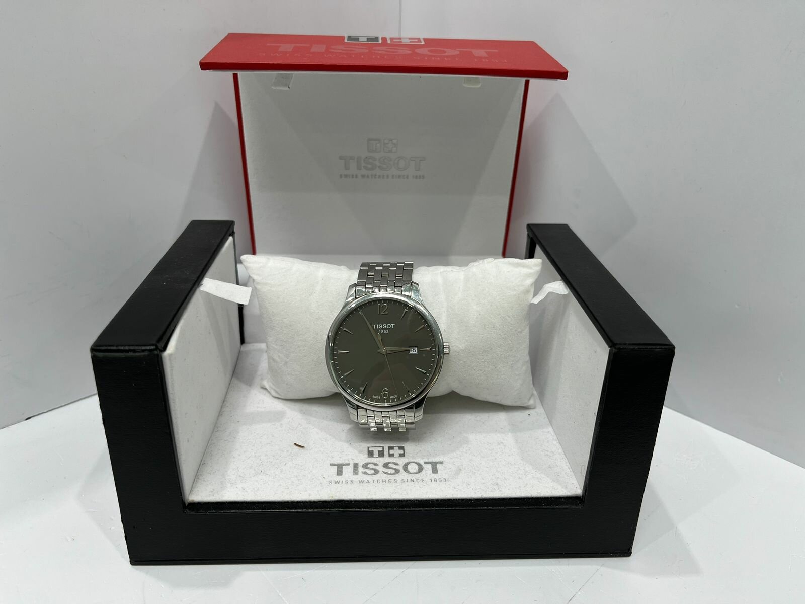 Наручные часы TISSOT