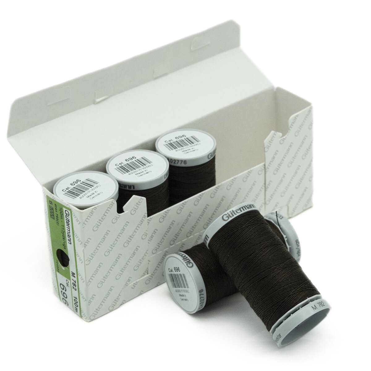 Нить Gutermann Extra Strong 40/100 м суперкрепкая, 100% полиэстер, цвет 696 шоколад — фото 1