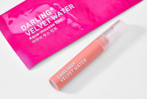 DARLING Жидкая матовая помада Velvet water