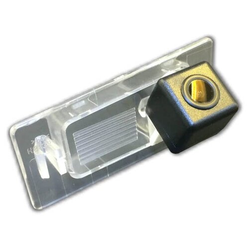 HD камера заднего вида Hyundai i30 универсал 2012 - 2020 290000₽