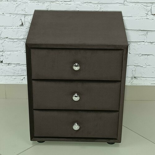 Тумба прикроватная мягкая trinitimebel Эстель-3, 3 ящ 44х42х55 см, коричневый