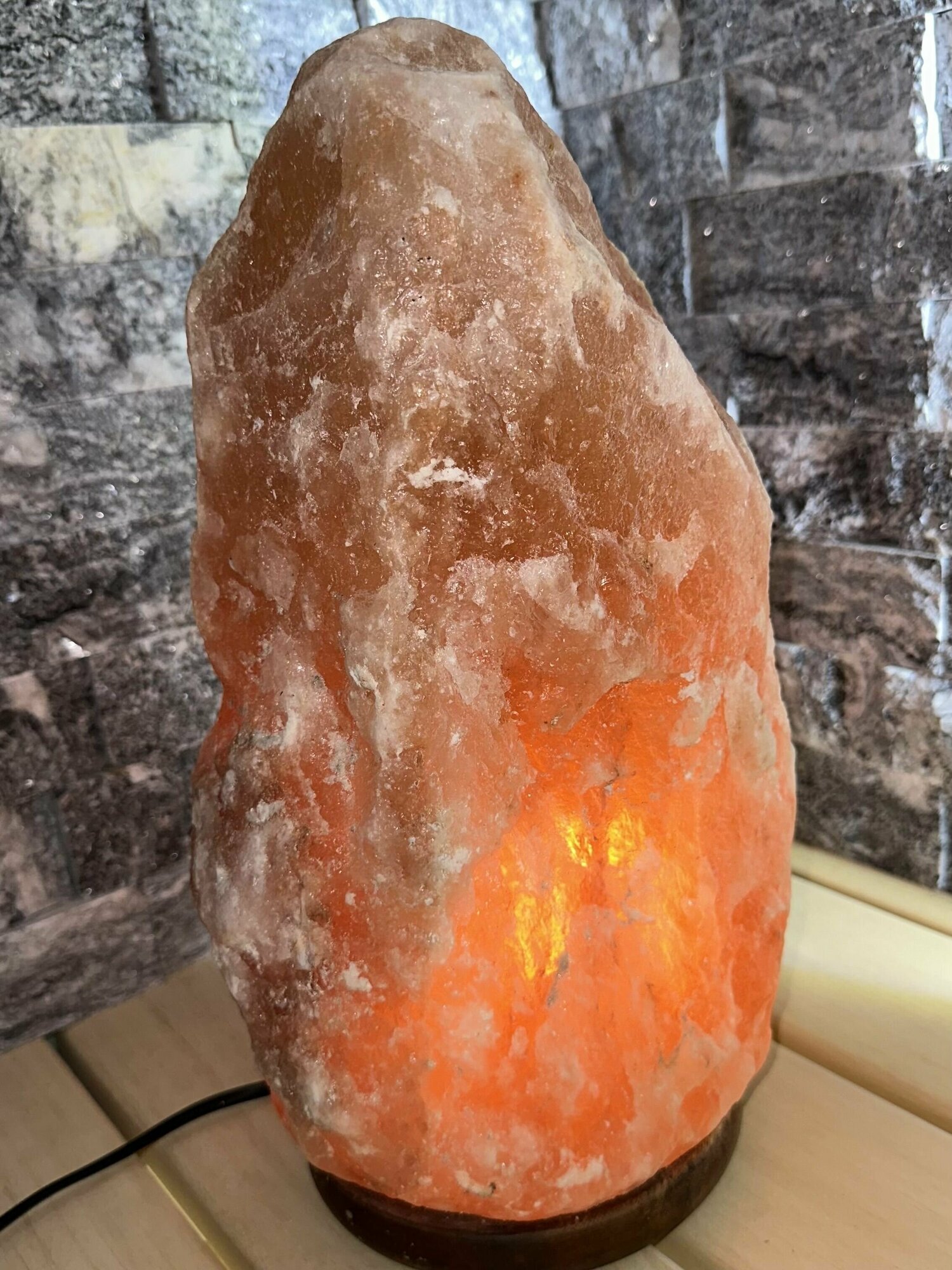 Солевая лампа настольная 7-10 кг из гималайской соли - фотография № 1