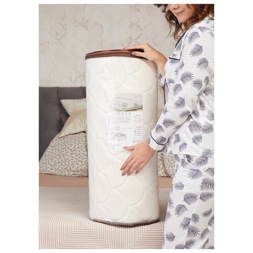 Наматрасник топпер защитный анатомический с резинками 160 х 200 см на матрас на кровать и диван