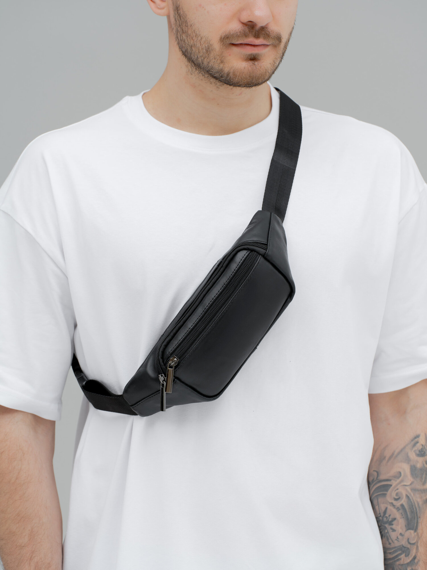 фото Сумка маленькая натуральная кожа через плечо